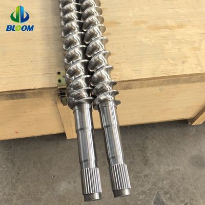 गुणवत्ता  High Temperature Resistant Customizable Extruder Shaft with Nickel Chrome Tungsten Composite Liner for PEEK PVDF Production कारखाना