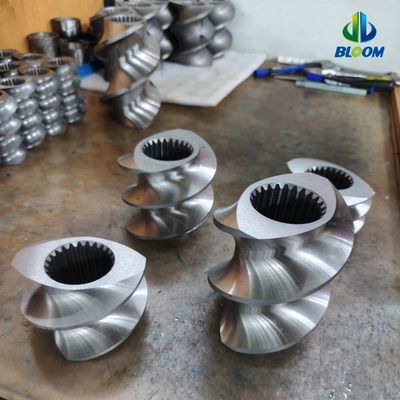 गुणवत्ता  High Precision Twin Screw Elements with 38CrMoAl CR12MoV and W6542 Alloys for Polymer Compounding Extruders कारखाना