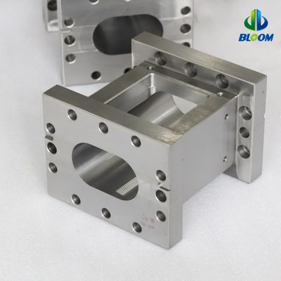 उच्च शक्ति वाले ट्विन स्क्रू बैरल में एक्सट्रूडर में बेहतर गर्मी विनिमय के साथ प्लास्टिक कंपोजिंग