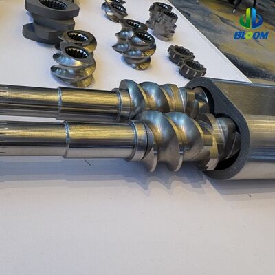 उच्च टोक़ क्षमता वाले ट्विन स्क्रू एक्सट्रूडर भागों के लिए अनुकूलित पहनने और संक्षारण प्रतिरोधी द्विधातु शिकंजा खंड